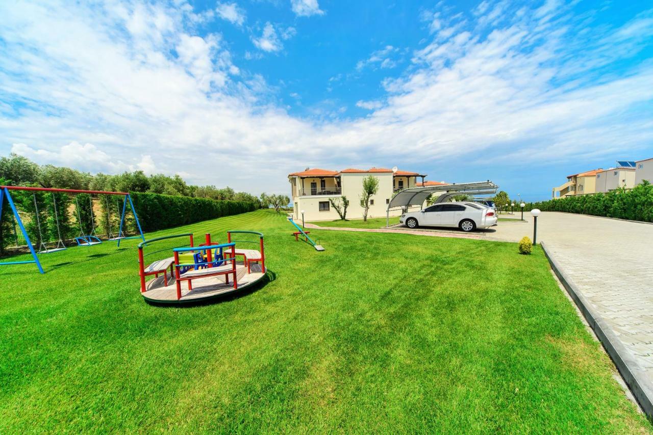 Villas Hanioti Exteriör bild