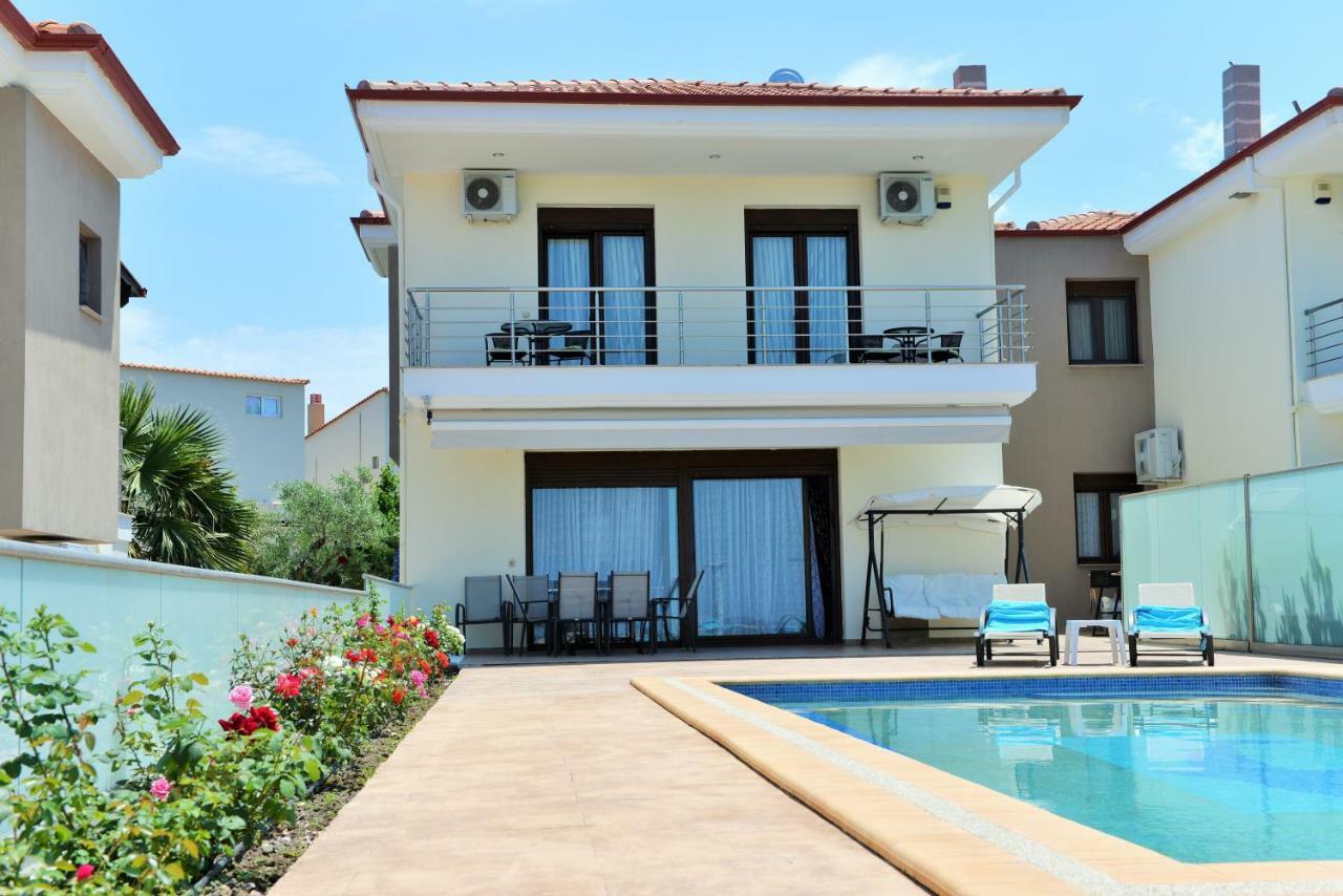 Villas Hanioti Exteriör bild