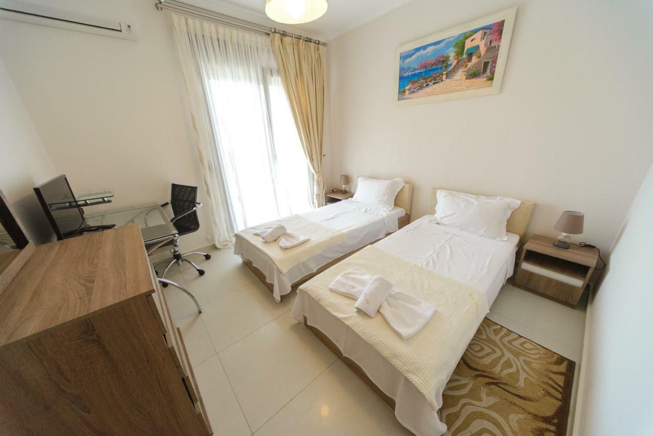 Villas Hanioti Rum bild